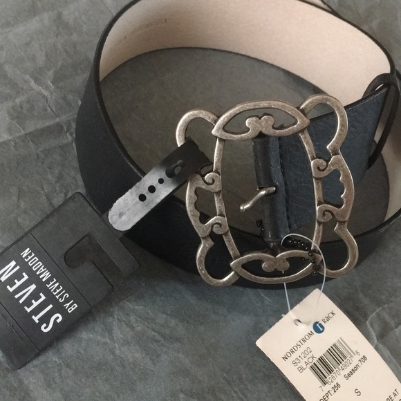 Steve Madden Accessories - Steve Madden black women’s belt size SMALL